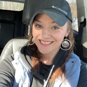 Meet your Posher, Kimberly